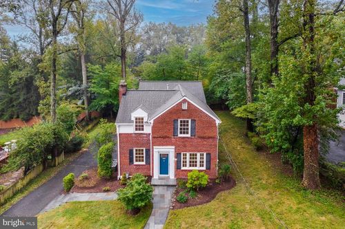 1307 Tracy Pl, FALLS CHURCH, VA, 22046-3832 | Card Image