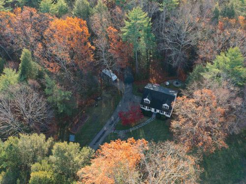 9 Wiggin Drive, Newmarket, NH, 03857 | Card Image