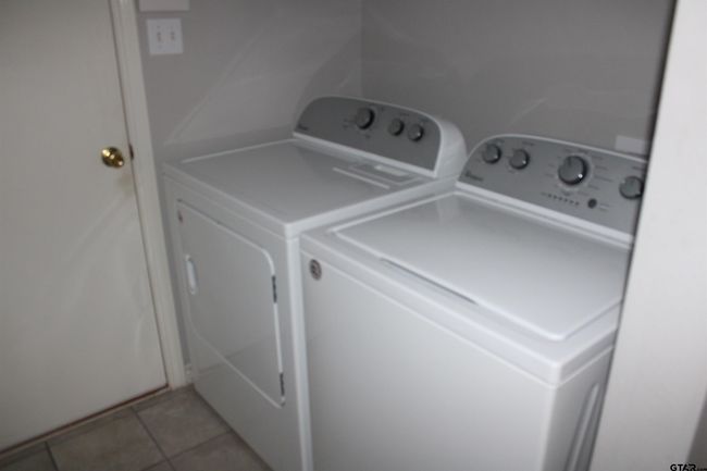 APT-1001 - 5401 Hollytree Dr, Condo with 2 bedrooms, 2 bathrooms and null parking in Tyler TX | Image 11