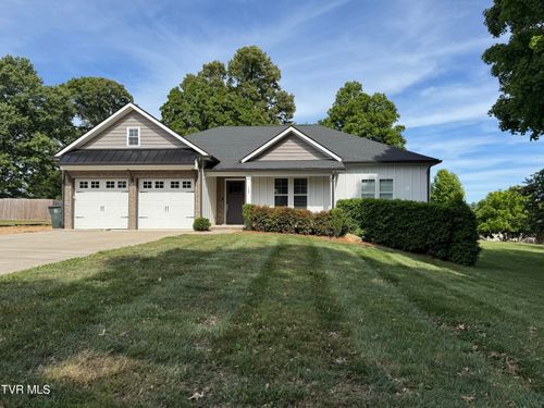 138 Isenberg Dr, Johnson City, TN, 37615-3425 | Card Image