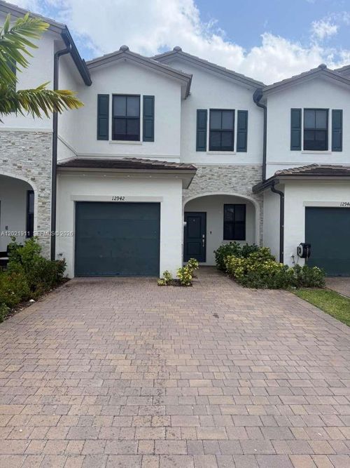 12942-12942 Sw 231st St, Miami, FL, 33170 | Card Image