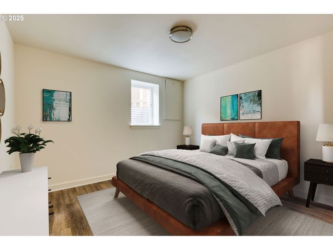 2747 Ne Bryant St, House other with 5 bedrooms, 2 bathrooms and 1 parking in Portland OR | Image 20