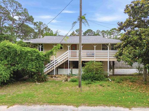 5550 Balderas Ave, Pensacola, FL, 32507-8501 | Card Image