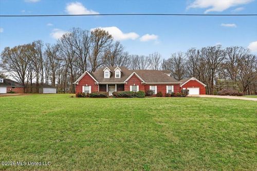 4669 Dixie Lynn Dr, Southaven, MS, 38671-9695 | Card Image