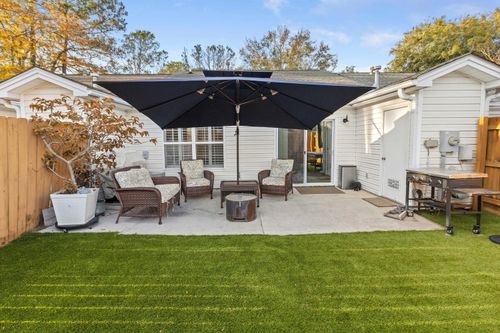 1516 Blaze Ln, Charleston, SC, 29412-8652 | Card Image