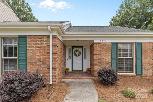 4347 Woodglen Ln, Charlotte, NC, 28226-7248 | Card Image