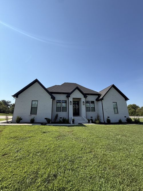 64 Eagle Ridge Ln, Summertown, TN, 38483-7683 | Card Image