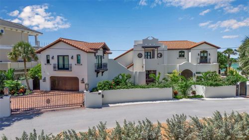 121 N Casey Key Rd, Osprey, FL, 34229-9732 | Card Image