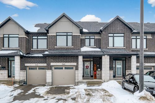 240 Zinnia Way, Manotick, ON, K4M0K8 | Card Image