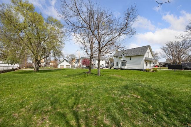 1004 1 St Ave Nw, Home with 0 bedrooms, 0 bathrooms and 4 parking in Cedar Rapids IA | Image 4