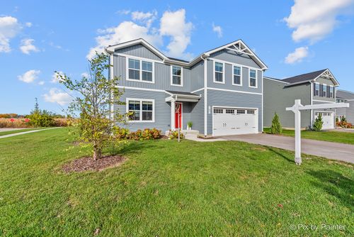 702 E Garfield St, Waterman, IL, 60556-9864 | Card Image