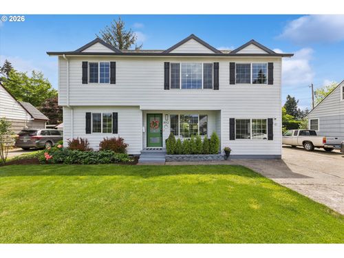 8912 Se Stephens St, Portland, OR, 97216-1961 | Card Image