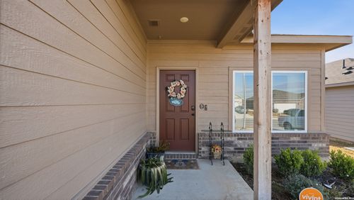 277 Legacy Cir, New Braunfels, TX, 78130-2362 | Card Image