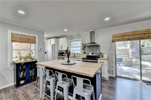 3811 Wake Forest Rd, Decatur, GA, 30034-5841 | Card Image