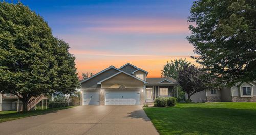 15801 Drake St Nw, Andover, MN, 55304-4575 | Card Image