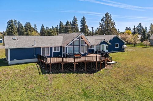 38038 Modoc Point Rd, Chiloquin, OR, 97624-7799 | Card Image