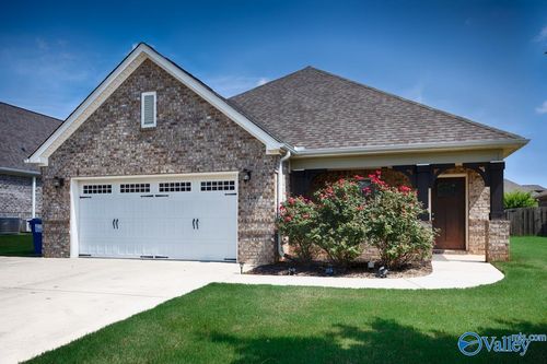 104 Goldfinch Dr, Madison, AL, 35756-7202 | Card Image