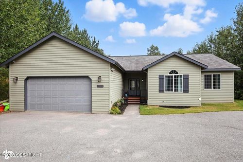 1905 S Bronco Cir, Wasilla, AK, 99654-8466 | Card Image