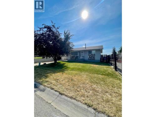 415 White Birch Cres, Sparwood, BC, V0B2G1 | Card Image