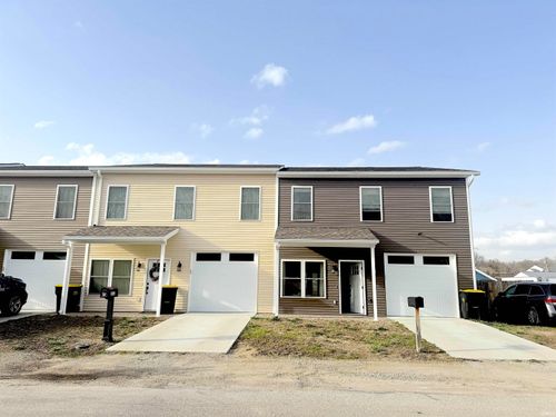 319 Walnut St, Spencer, IN, 47460-1641 | Card Image