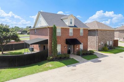 4916 Ridglea Hills Court, House other with 4 bedrooms, 3 bathrooms and null parking in Fort Worth TX | Image 2