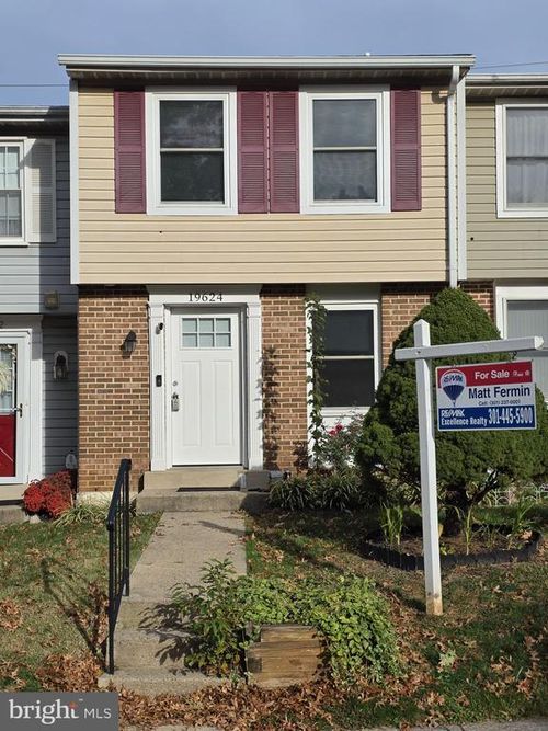 19624 Twinflower Cir, GERMANTOWN, MD, 20876-2754 | Card Image