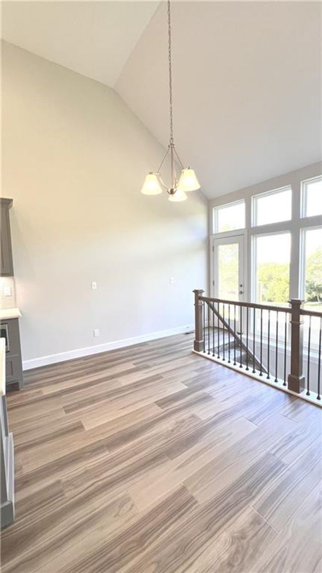 A slightly wider view | Image 27