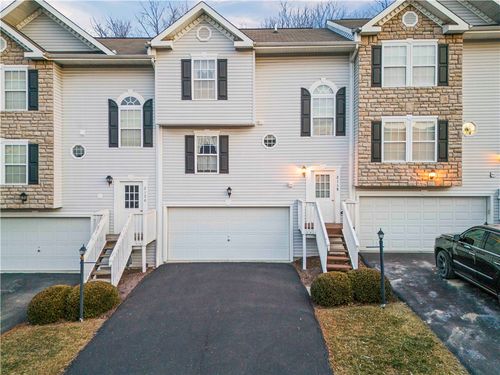 2118 Shawnee Dr, Washington, PA, 15301-5020 | Card Image