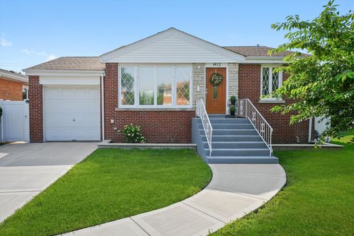 1412 Balmoral Ave, Westchester, IL, 60154-3637 | Card Image