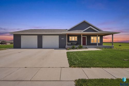 598 Wildwood Ave, Colman, SD, 57017-2084 | Card Image