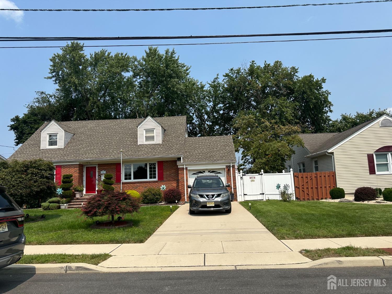 Evergreen Ct, North Brunswick, NJ 08902