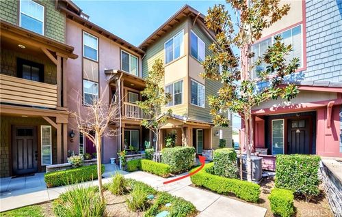 a-713 S Azusa Ave, Azusa, CA, 91702 | Card Image