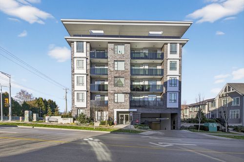 606-13623 81a Ave, Surrey, BC, V3W3N7 | Card Image