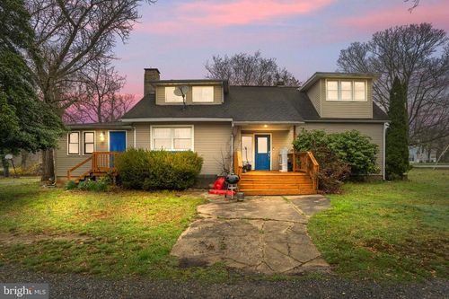 7019 Ridge Ave, EGG HARBOR TOWNSHIP, NJ, 08234-9649 | Card Image