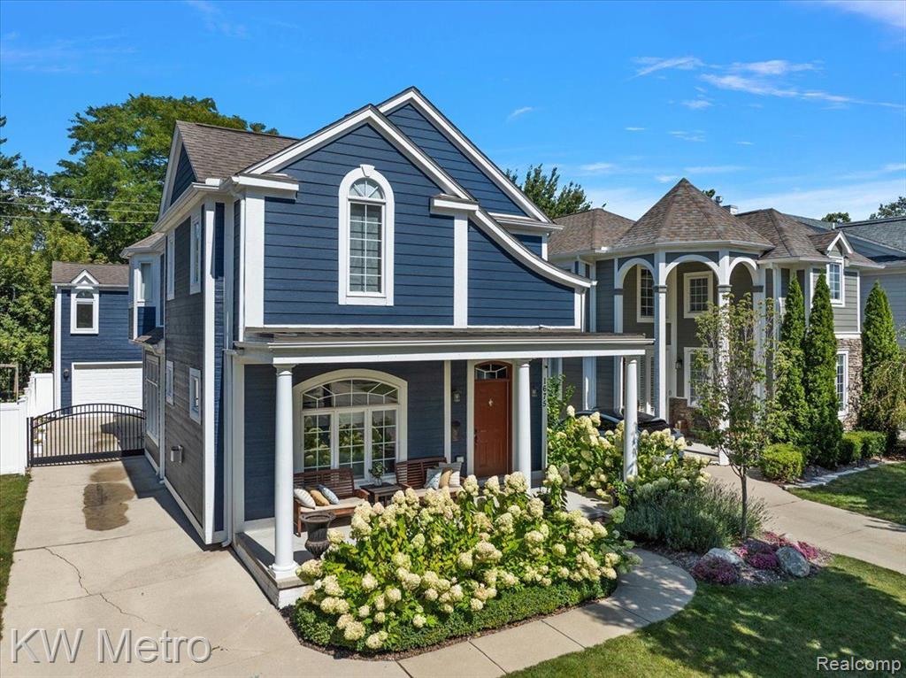 1675 Holland Street, For Sale in Birmingham Zoocasa