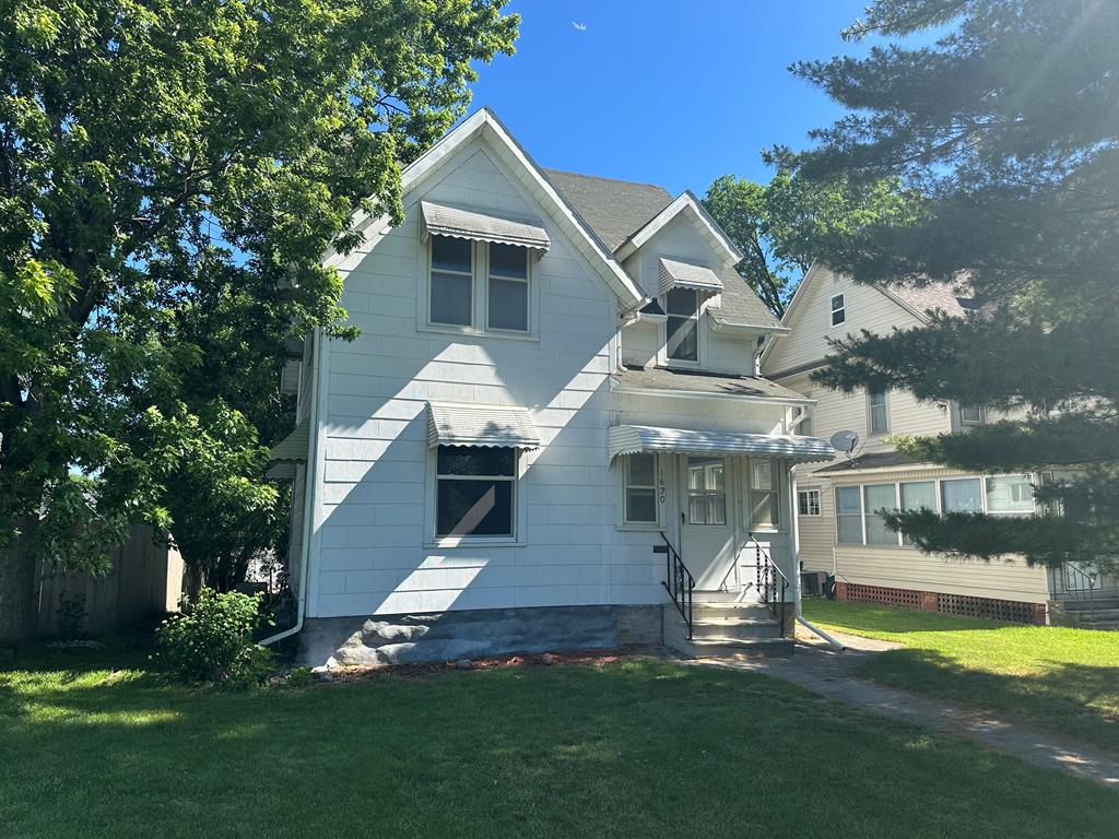 2nd Ave, Fort Dodge, IA 50501