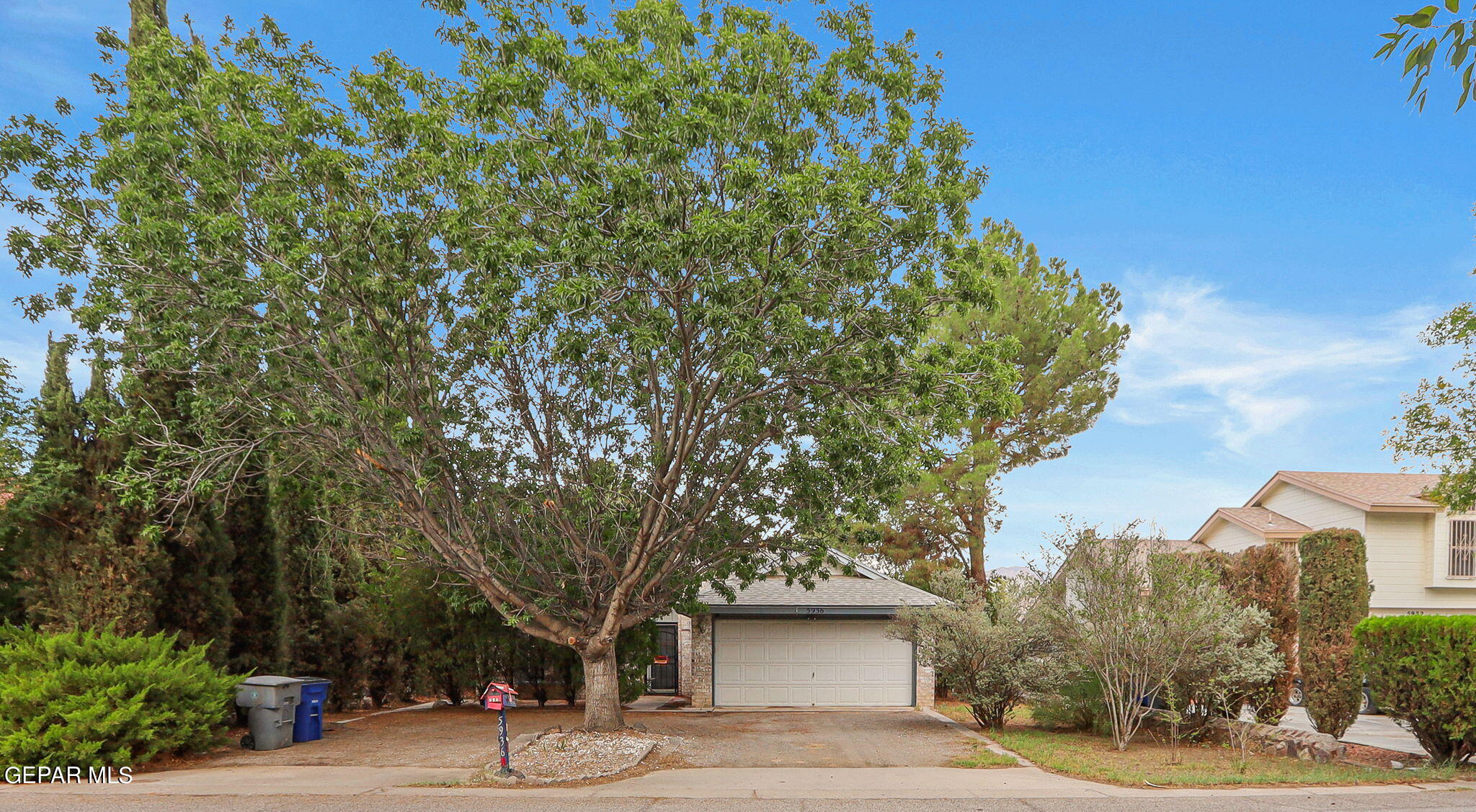 Oleaster Dr, El Paso, TX 79932