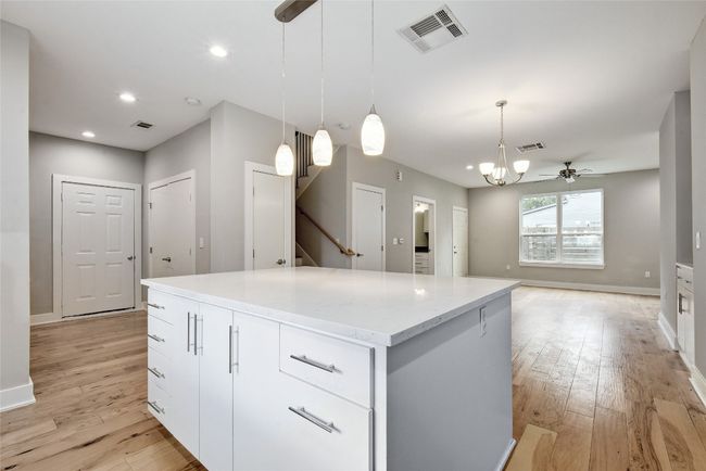 B - 4005 Clawson Rd, Condo with 3 bedrooms, 3 bathrooms and 4 parking in Austin TX | Image 8