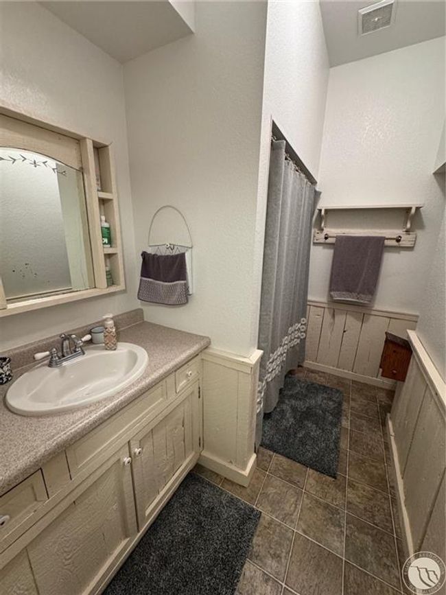 2822 S 35 Th Rd, House other with 3 bedrooms, 2 bathrooms and null parking in Pompeys Pillar MT | Image 29