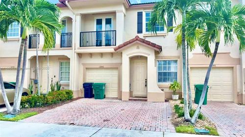 12842-12842 Sw 135th St, Miami, FL, 33186-6569 | Card Image