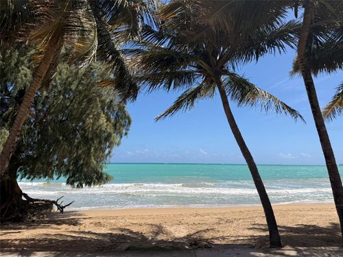 804-Waldorf Tower Ave. Isla Verde, Carolina, PR, 00979 | Card Image