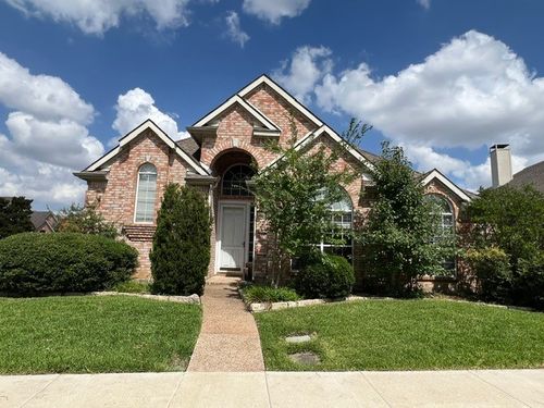 8648 Mill Creek Rd, Irving, TX, 75063-4266 | Card Image