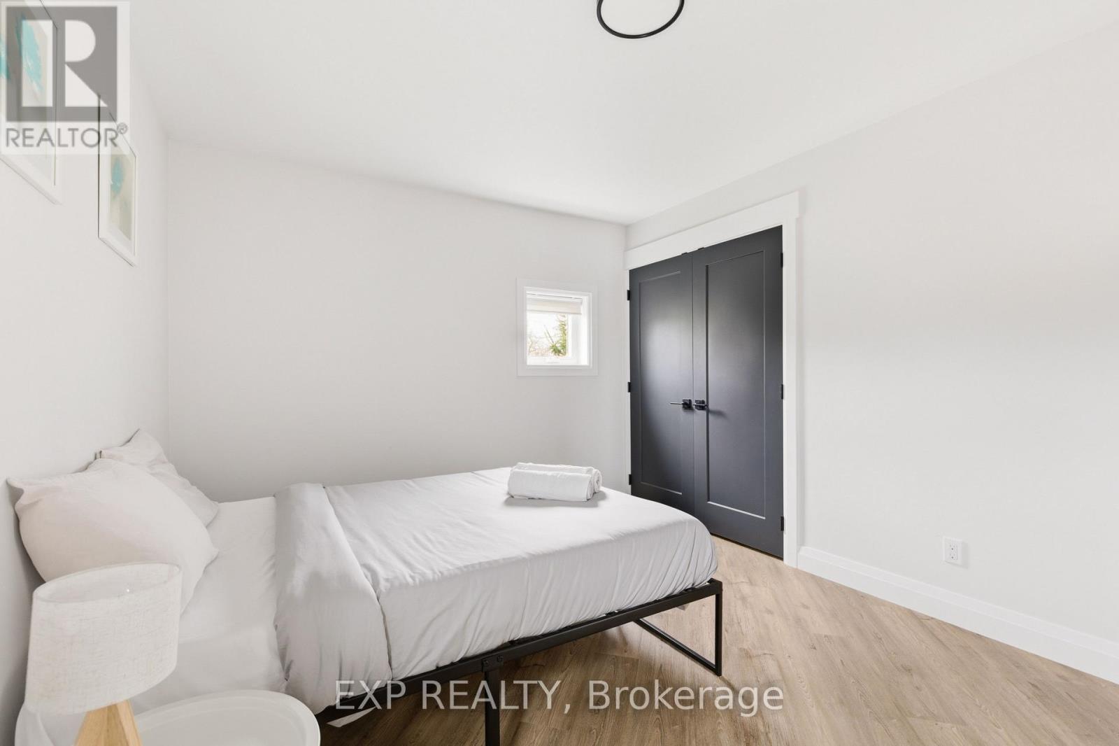 Residential in Lambton Shores (Grand Bend)