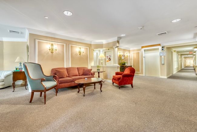 APT-113 - 140 Lincoln Rd, Condo with 1 bedrooms, 1 bathrooms and 2 parking in Lincoln MA | Image 17