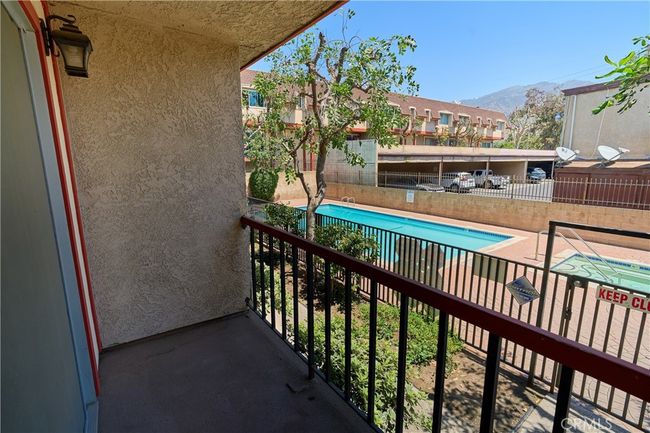 UNIT-33 - 14287 Foothill Blvd, Townhouse with 3 bedrooms, 3 bathrooms and 2 parking in Sylmar CA | Image 15