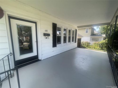 68 Park Ave, Port Washington, NY, 11050-4034 | Card Image