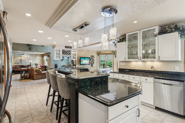 22454 Hinspeter Dr, House other with 4 bedrooms, 4 bathrooms and 3 parking in Frankfort IL | Image 14