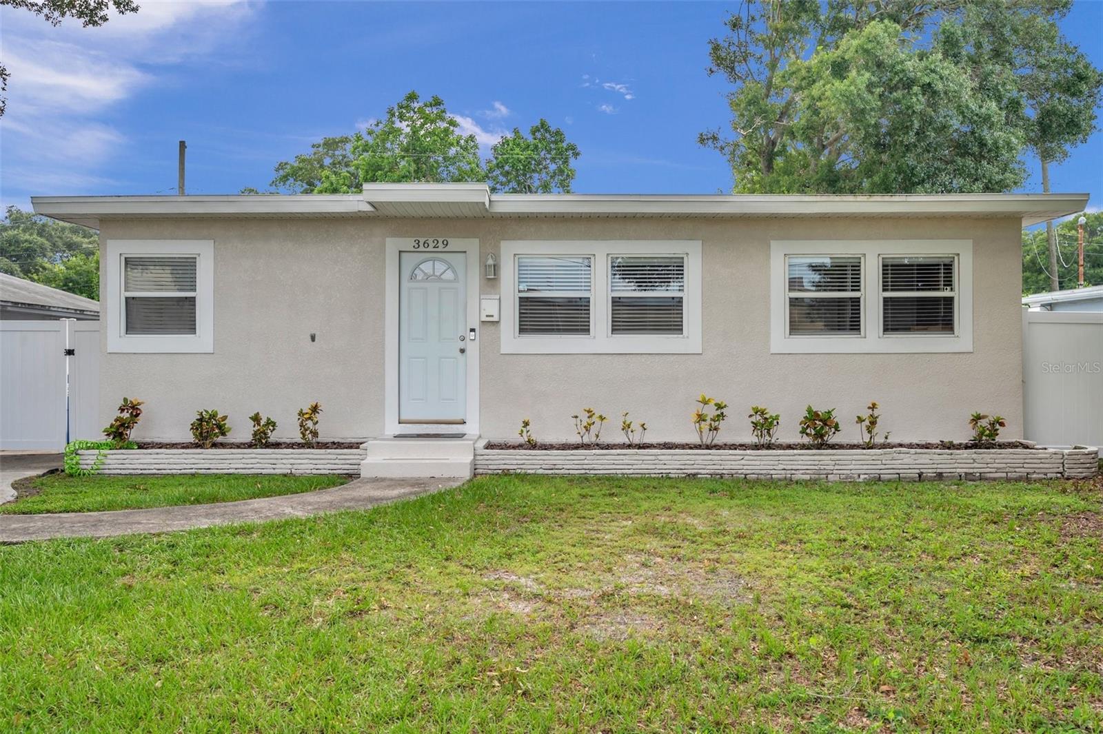 Utica St, Saint Petersburg, FL 33713