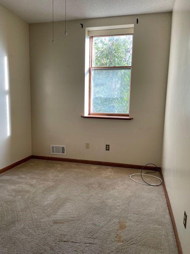 APT-14 - 60 North St, Condo with 2 bedrooms, 2 bathrooms and 1 parking in Dalton MA | Image 11