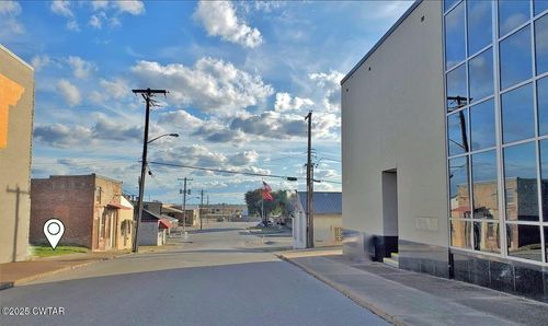 106 S 13th Ave, Humboldt, TN, 38343-3304 | Card Image